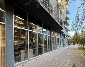 Продается 312 м коммерческая помещения