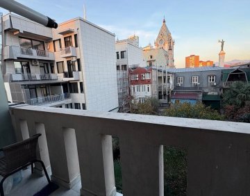 For sale Studio type flat