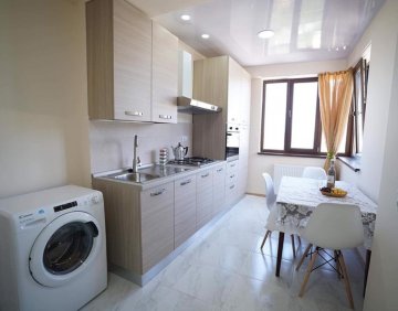 For sale 5 room flat