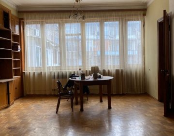 For rent 5 room flat