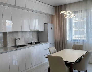 Продается 3 Комнатная квартира