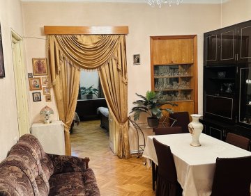 For rent 4 room flat