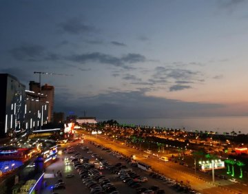 Продается 2 Комнатная квартира