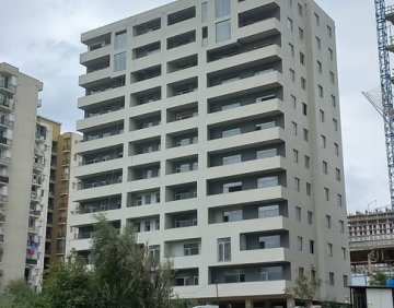 იყიდება 4 ოთახიანი ბინა