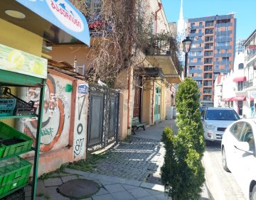 იყიდება 1 ოთახიანი ბინა