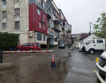 იყიდება 3 ოთახიანი ბინა