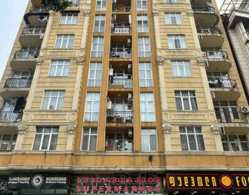 Продается 3 Комнатная квартира