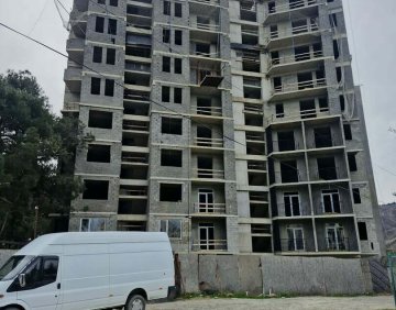 იყიდება სტუდიოს ტიპის ბინა