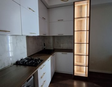 იყიდება სტუდიოს ტიპის ბინა
