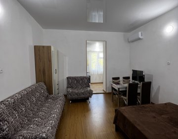 ქირავდება სტუდიოს ტიპის ბინა