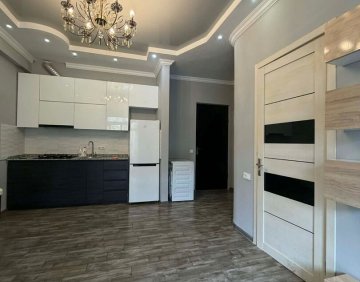 იყიდება 3 ოთახიანი ბინა