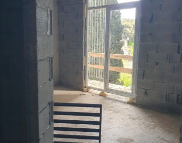 იყიდება სტუდიოს ტიპის ბინა