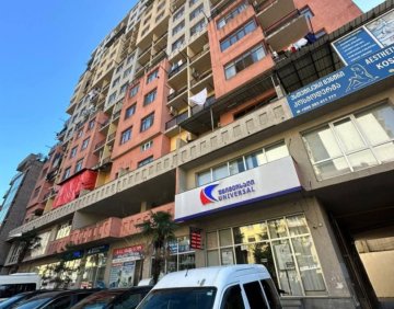 იყიდება 3 ოთახიანი ბინა