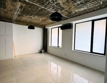 Сдаётся 110 м коммерческая помещения