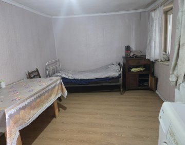 გირავდება 1 ოთახიანი ბინა