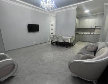 იყიდება 3 ოთახიანი ბინა