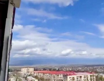 იყიდება 3 ოთახიანი ბინა