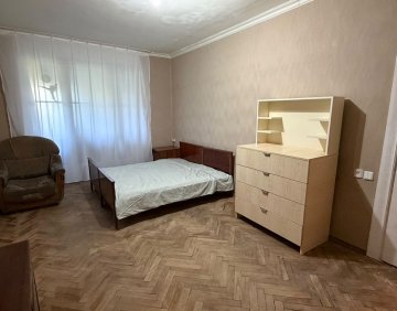 გირავდება 2 ოთახიანი ბინა