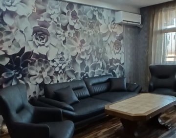 ქირავდება დღიურად 2 ოთახიანი ბინა