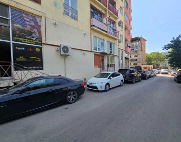 For rent 85 m² commercial premise