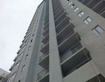 For sale 4 room flat