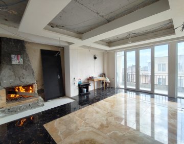 For sale 4 room flat