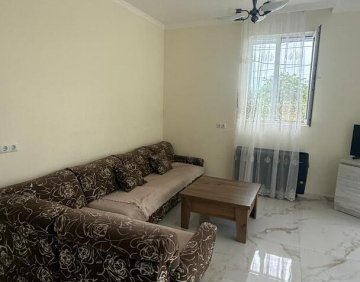 For rent 100 m² house