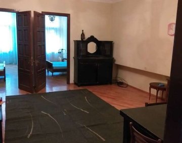 For rent 4 room flat