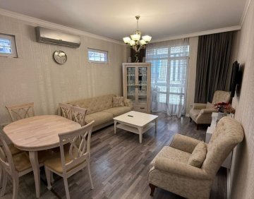 For sale 4 room flat
