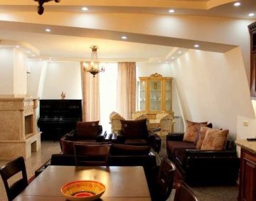 For sale 4 room flat