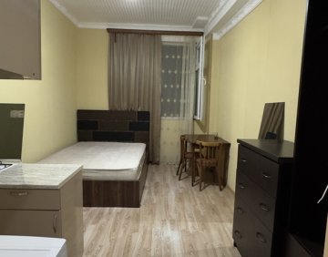ქირავდება სტუდიოს ტიპის ბინა