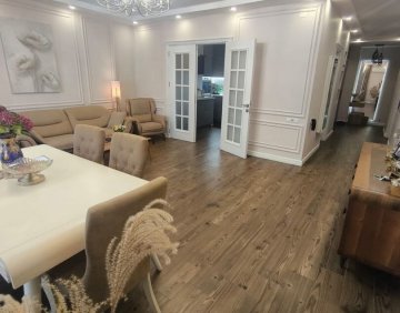 For sale 5 room flat