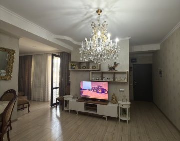 იყიდება სტუდიოს ტიპის ბინა