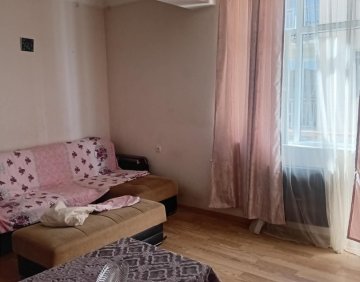 ქირავდება სტუდიოს ტიპის ბინა
