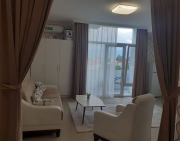 იყიდება 2 ოთახიანი ბინა