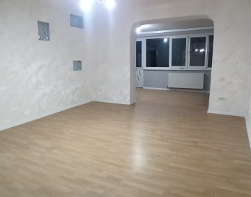 გირავდება 2 ოთახიანი ბინა