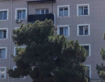 იყიდება 2 ოთახიანი ბინა