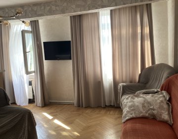 For rent 4 room flat
