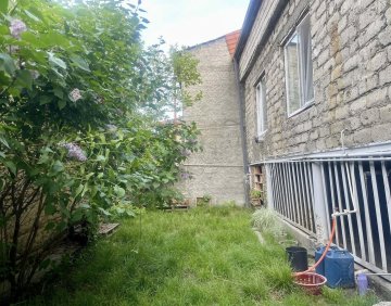 For sale 275 m² house
