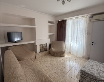 For rent Studio type flat