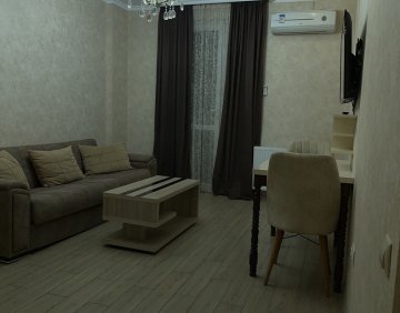 Сдаётся 2 Комнатная квартира
