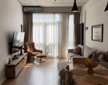 იყიდება 3 ოთახიანი ბინა