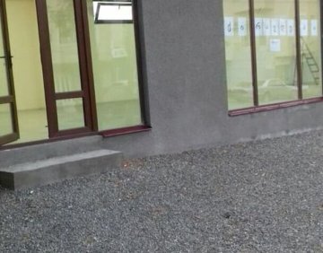 Сдаётся 2000 м коммерческая помещения