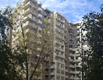 იყიდება 2 ოთახიანი ბინა