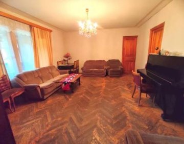 For mortgage 220 m² House / cottage