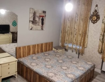 ქირავდება დღიურად სტუდიოს ტიპის ბინა