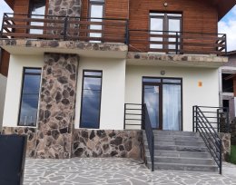 For daily rent 200 m² Hotel