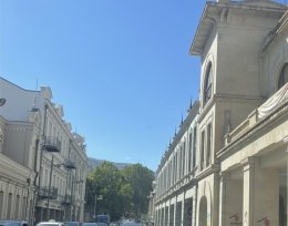 ქირავდება 3 ოთახიანი ბინა