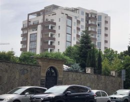 Продается 3 Комнатная квартира