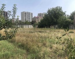 იყიდება 1000 მ² მიწის ნაკვეთი